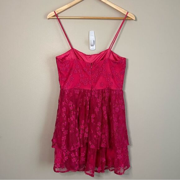 Lovers and Friends Jia Mini Dress in Electric Pink Floral Lace Size Small - Picture 10 of 11